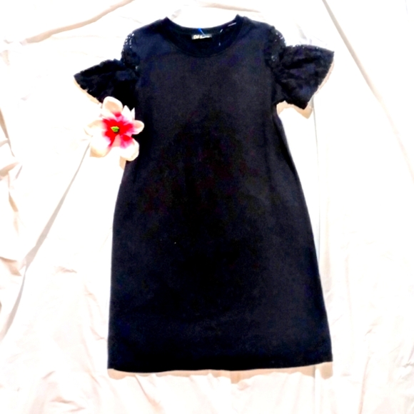 Dalia Dresses & Skirts - Adorable Dalia black dress with lace accentuated sleeves small